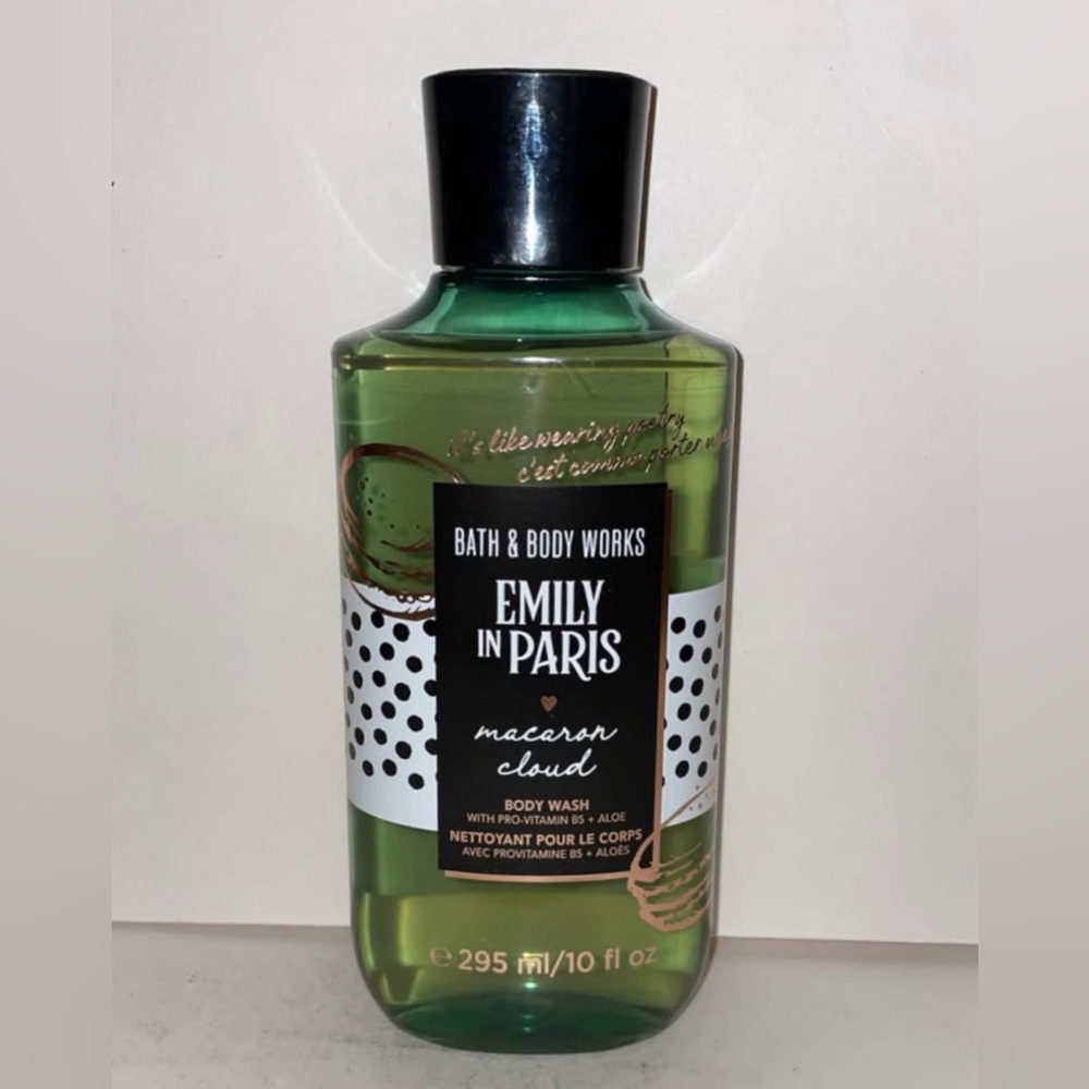 Bath & Body Works Emily In Paris Macaron Cloud Body Wash Shower Gel 10oz New